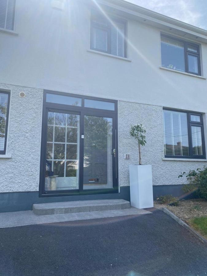 Beautiful One Bedroom Apartment In Galway City Exterior foto